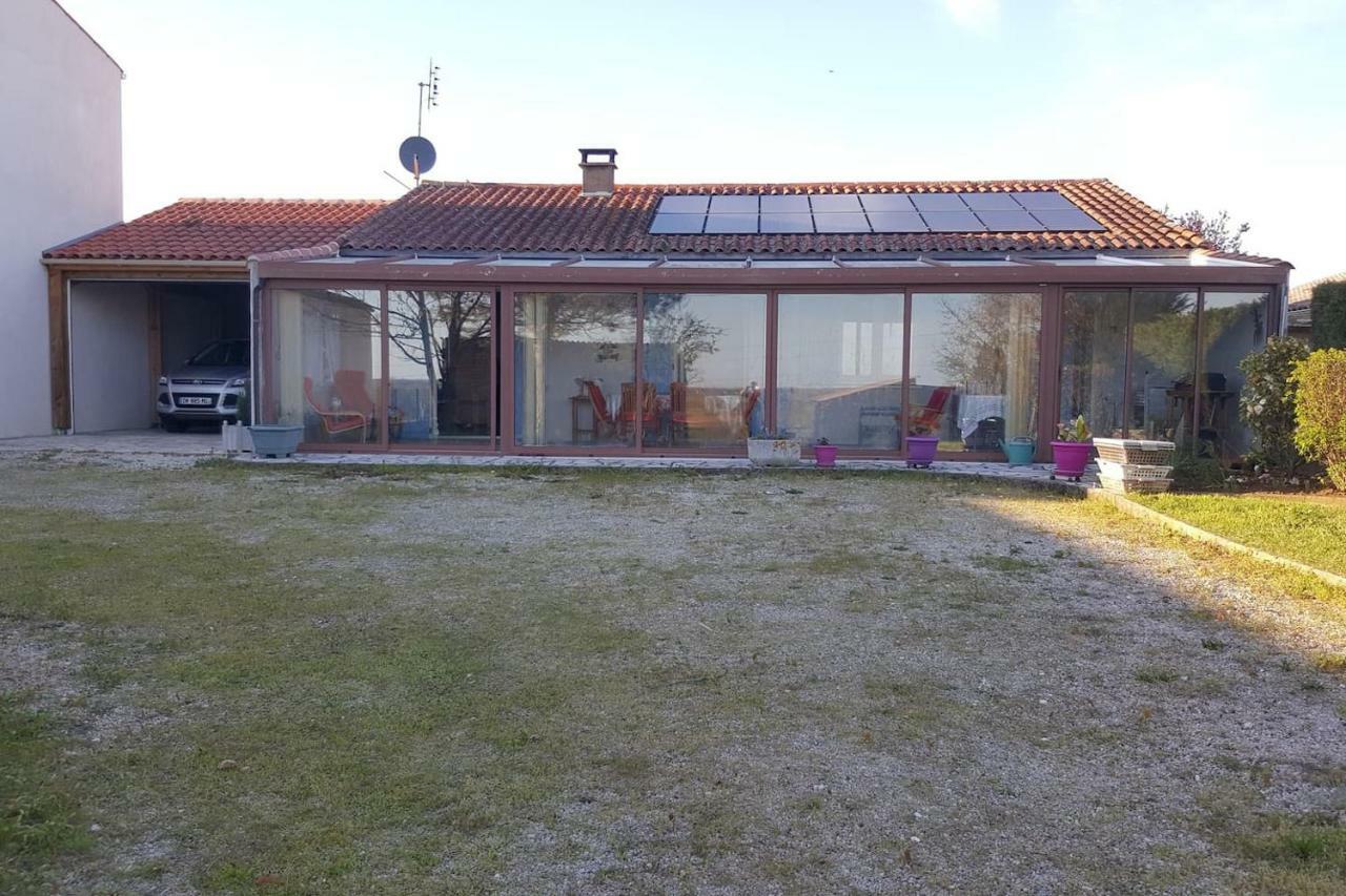 Grande maison a hiers brouage  Extérieur photo